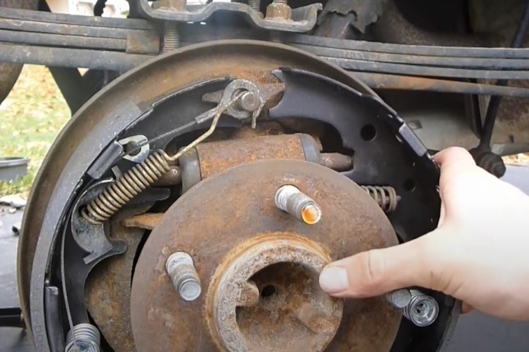 Santa Ana Mobile Mechanic performing drum brake job for local driver.