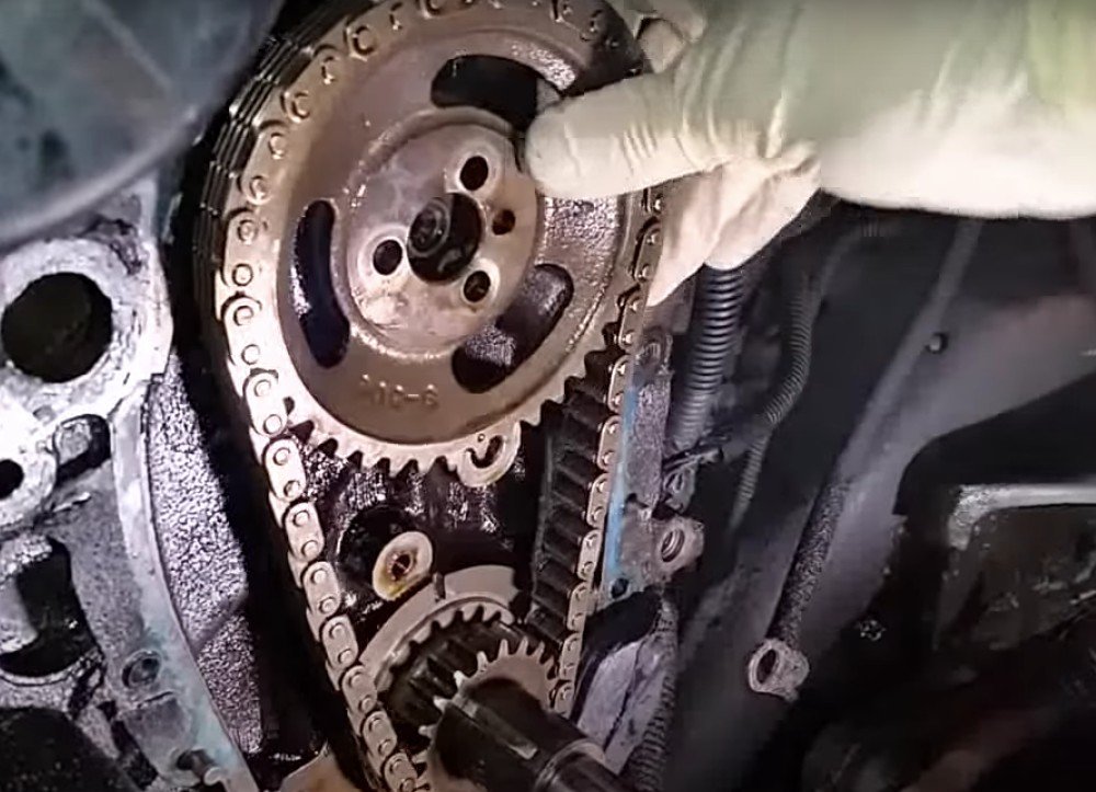 Timing gear and chain replacement by Santa Ana Mobile Mechanic certified mechanic.